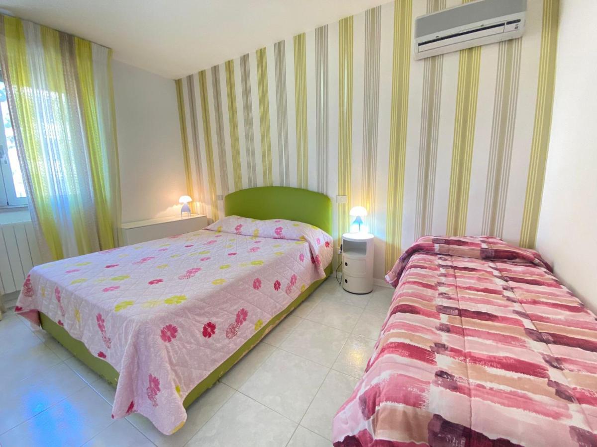 Venere Apartament 蒂勒尼亚 外观 照片
