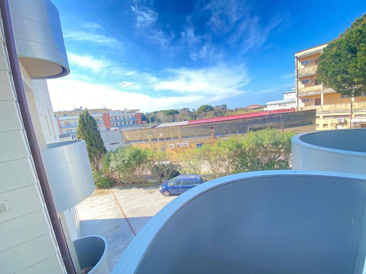 Venere Apartament 蒂勒尼亚 外观 照片