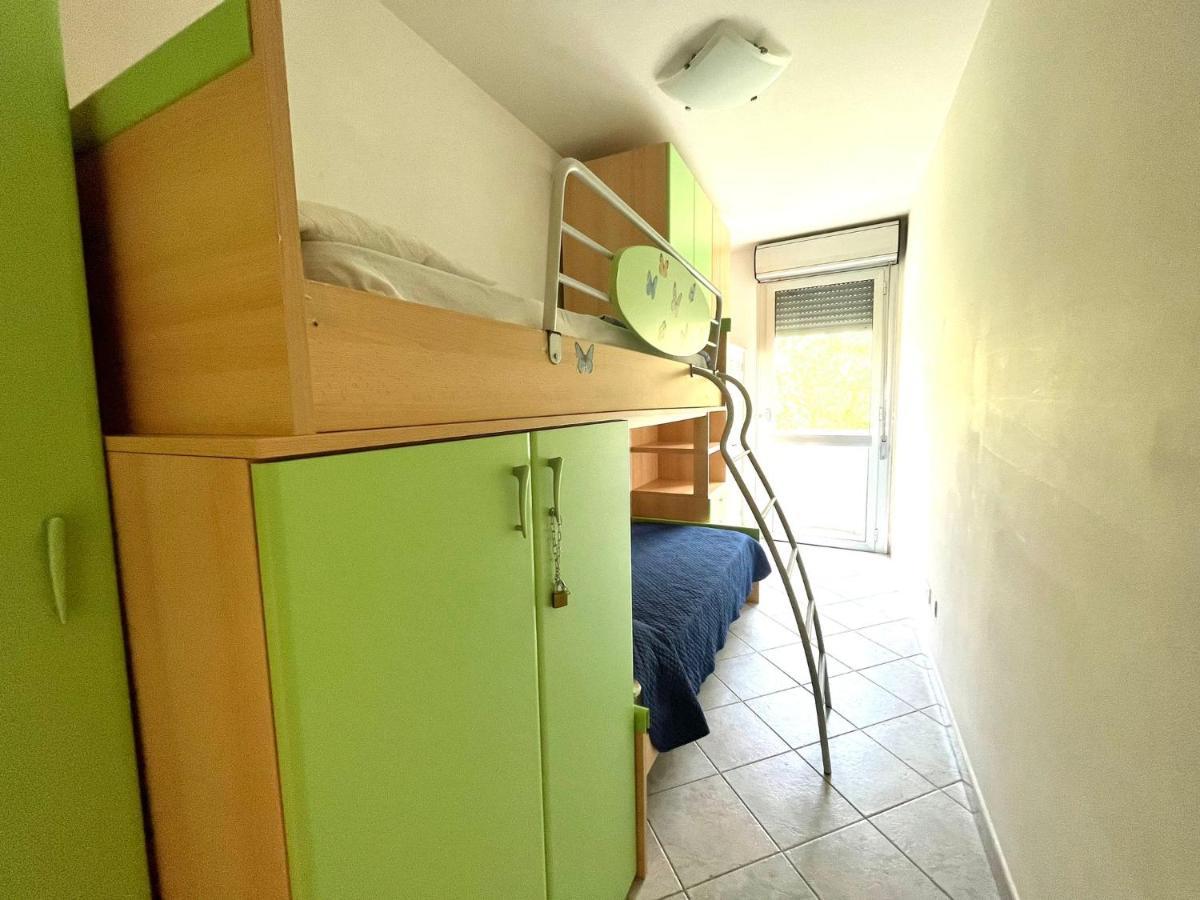 Venere Apartament 蒂勒尼亚 外观 照片