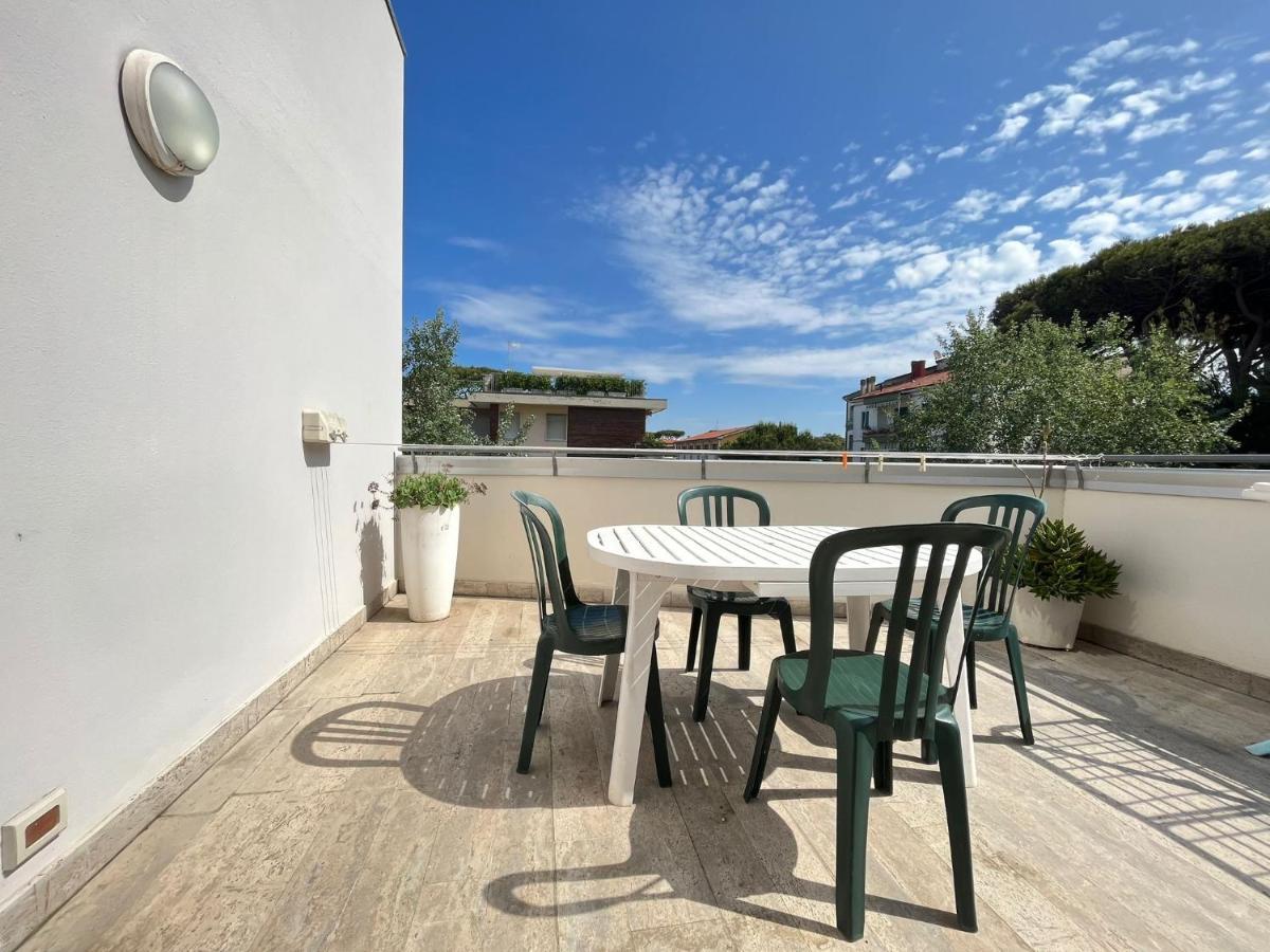 Venere Apartament 蒂勒尼亚 外观 照片