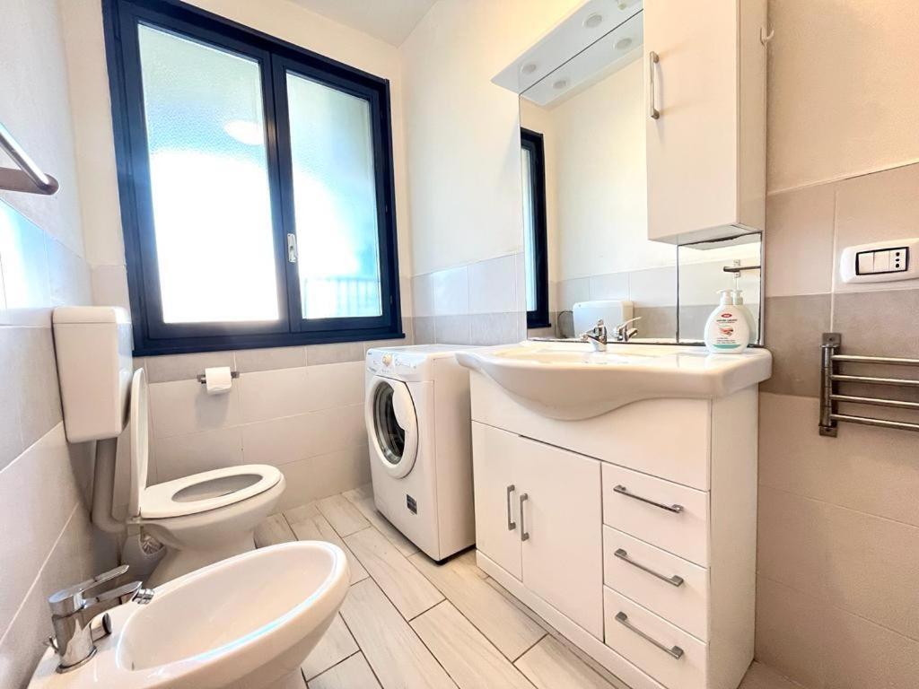 Venere Apartament 蒂勒尼亚 外观 照片