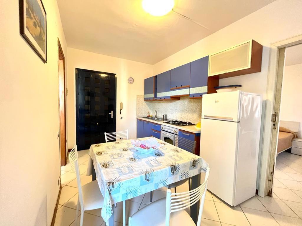 Venere Apartament 蒂勒尼亚 外观 照片