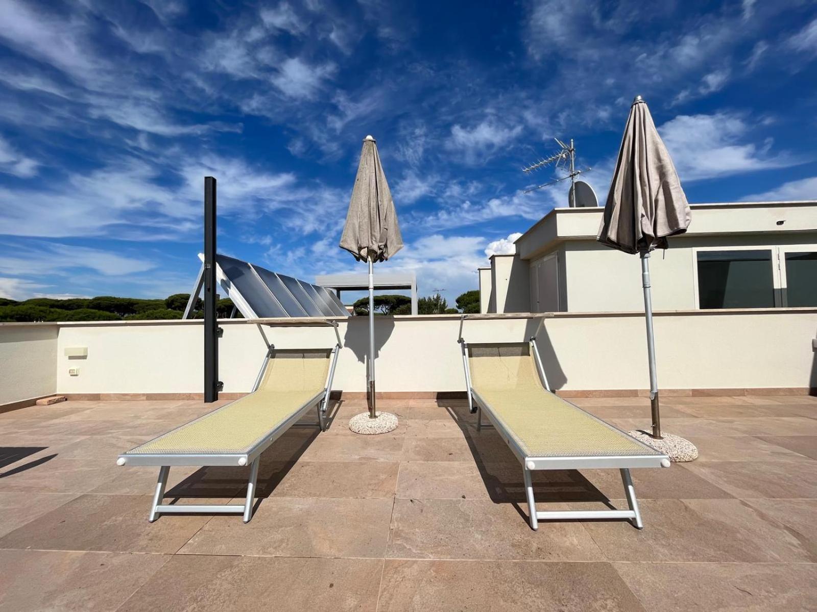 Venere Apartament 蒂勒尼亚 外观 照片