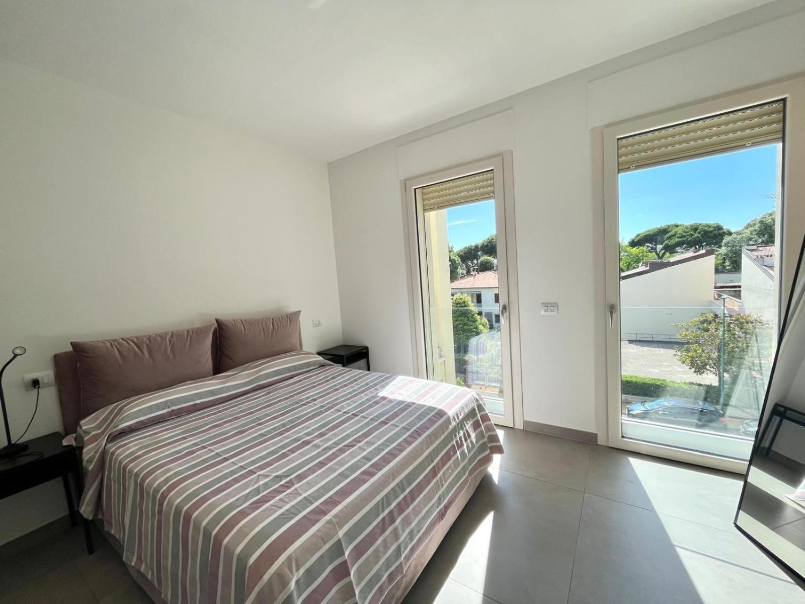 Venere Apartament 蒂勒尼亚 外观 照片