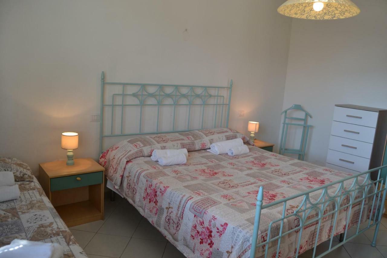 Venere Apartament 蒂勒尼亚 外观 照片